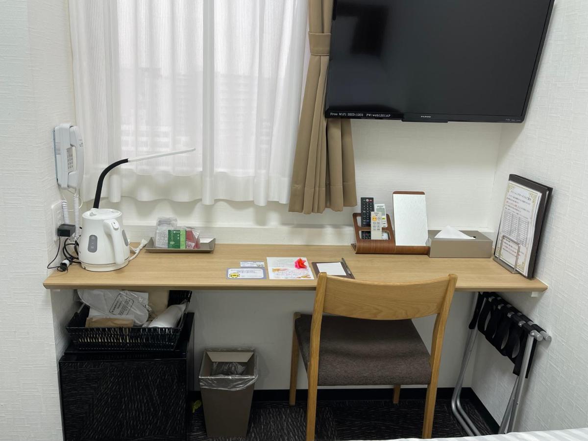 Ueno Urban Hotel Annex Tokyo Esterno foto